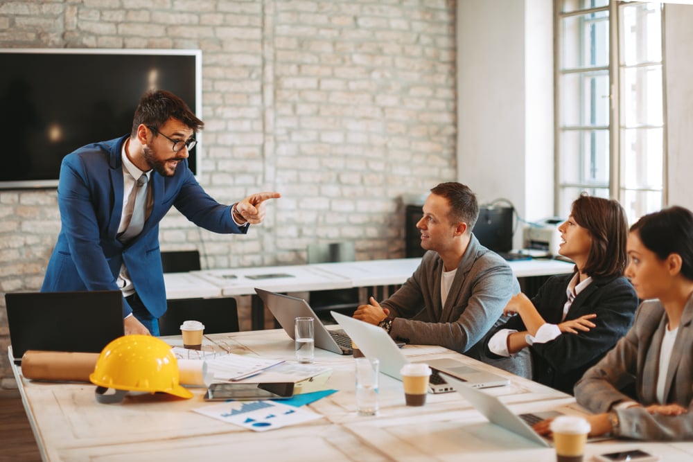 How to Compete With Larger Construction Companies Online
